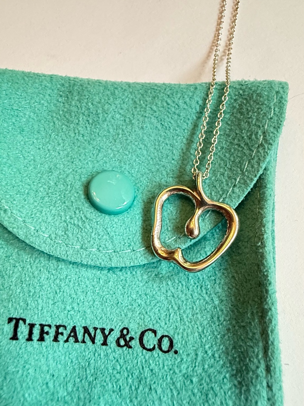 Tiffany & Co. Elsa Peretti Open Apple Necklace Sterling Silver 925 with Pouch